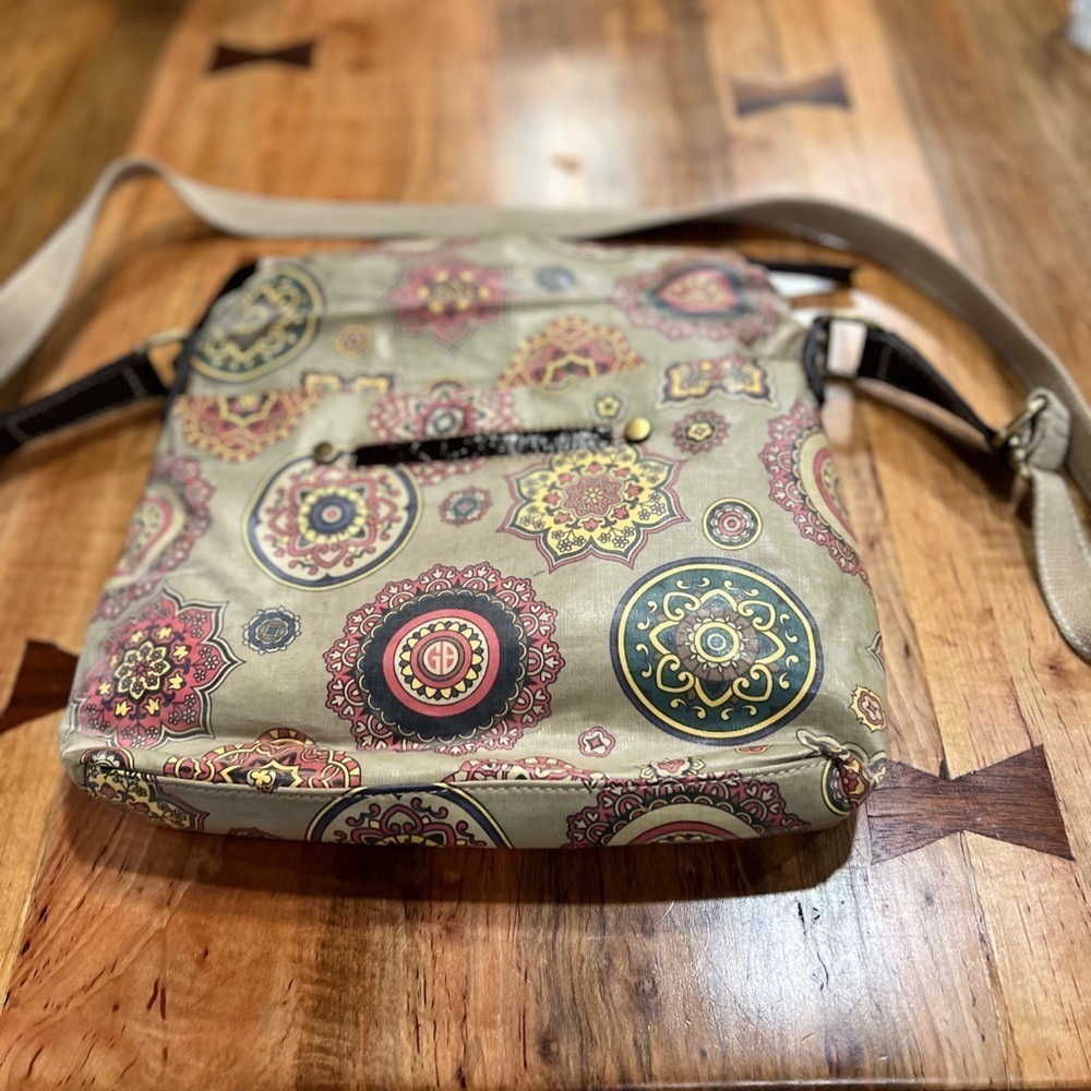 Gianni Bernini purse in GUC